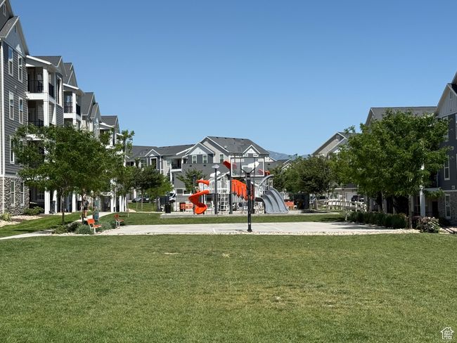 View of community common areas | Image 25