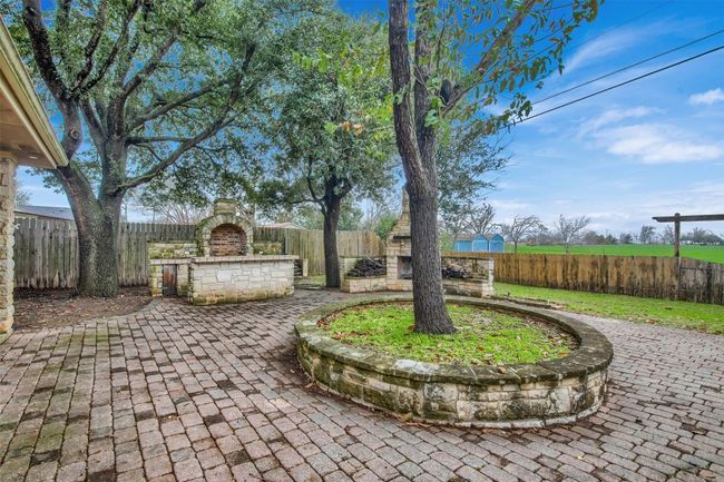2300 Willow Ln, House other with 3 bedrooms, 2 bathrooms and 4 parking in Taylor TX | Image 33