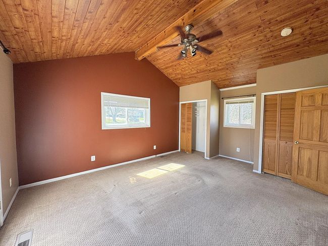 Plenty of Closet Space | Image 5