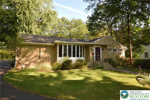 309 W Wayne Ave, EASTON, PA, 18042-1562 | Card Image