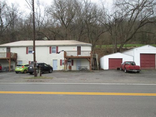 427 River Rd, Bromley, KY, 41017-3834 | Card Image