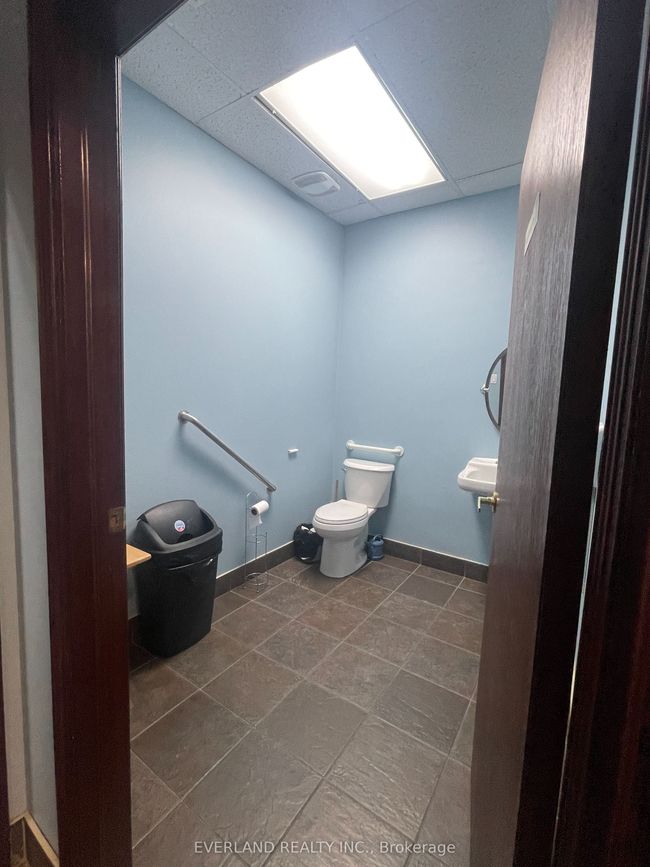 6 - 1 Leaside Park Dr, Home with 0 bedrooms, 0 bathrooms and null parking in Toronto ON | Image 8