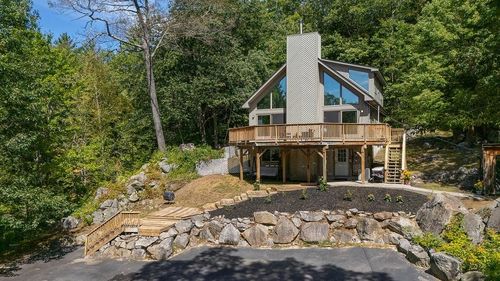 838 Route 114, Bradford, NH, 03221-6216 | Card Image