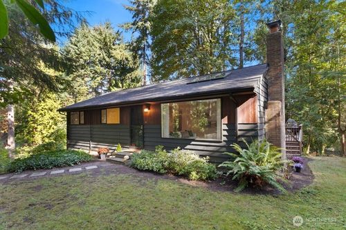 17210 30th Avenue Ne, Lake Forest Park, WA, 98155 | Card Image