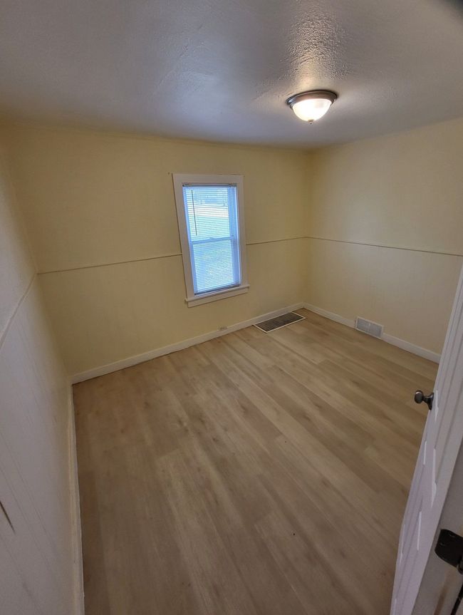 167 Bishop, House other with 3 bedrooms, 2 bathrooms and null parking in Highland MI | Image 16