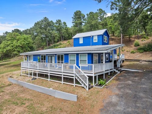 129 Valley Spur, Smithville, TX, 78957-5030 | Card Image