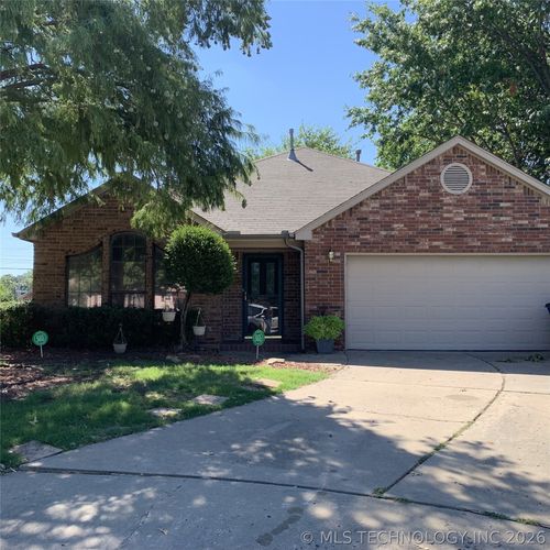 9534 E 76th Street, Tulsa, OK, 74133 | Card Image