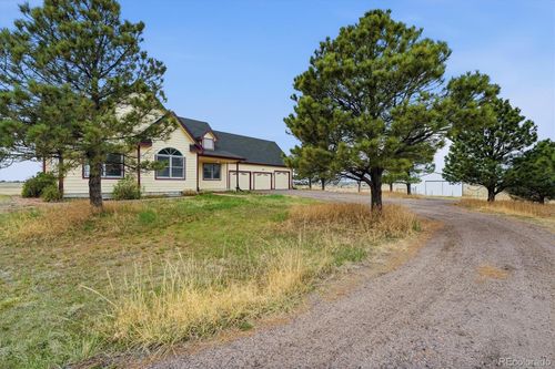 7655 Summer Cir, Kiowa, CO, 80117-8945 | Card Image