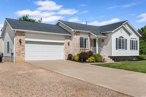 1964 S 1575 W, Syracuse, UT, 84075-8534 | Card Image