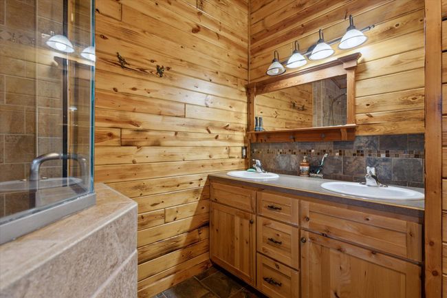 7952 Main St, House other with 3 bedrooms, 2 bathrooms and null parking in Newaygo MI | Image 32