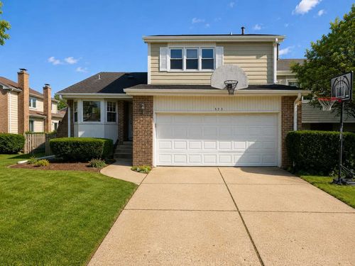 523 Dunsten Circle, Northbrook, IL, 60062 | Card Image
