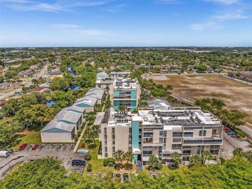 apt-a401-2017 Nw 46th Ave, Lauderhill, FL, 33313-5212 | Card Image