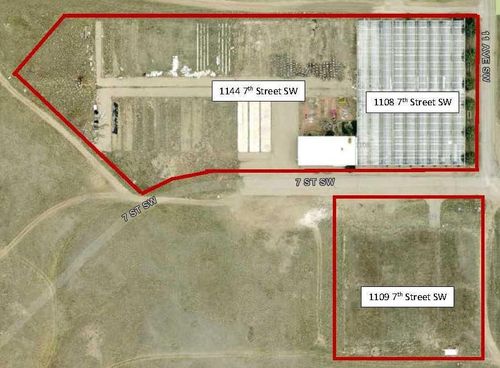 {{alt}} | Card Image