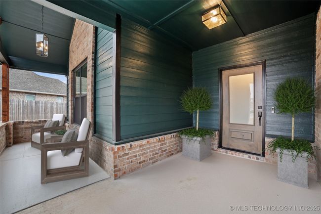 6133 S 320 Th East Ave, House other with 3 bedrooms, 3 bathrooms and null parking in Broken Arrow OK | Image 6