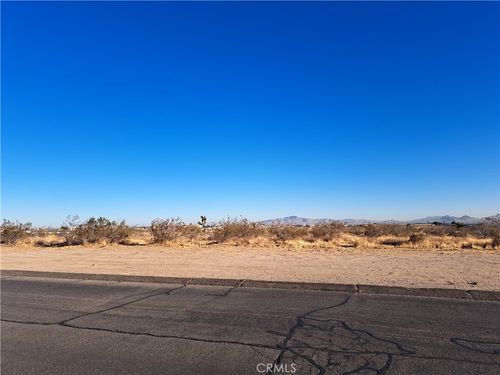 0 Mojave St, Hesperia, CA, 92345 | Card Image