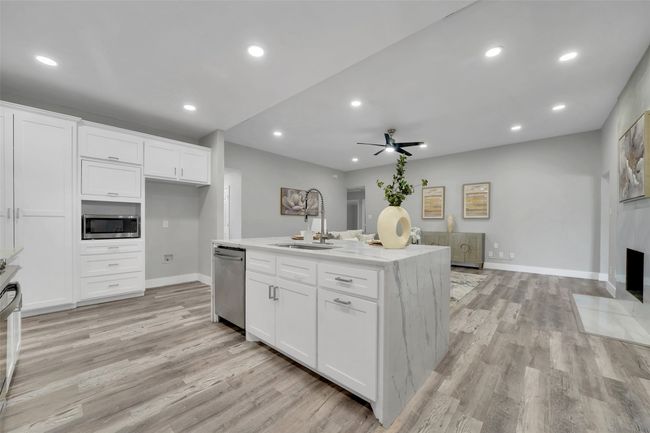 303 Riva Rdg, House other with 4 bedrooms, 3 bathrooms and null parking in Lucas TX | Image 10