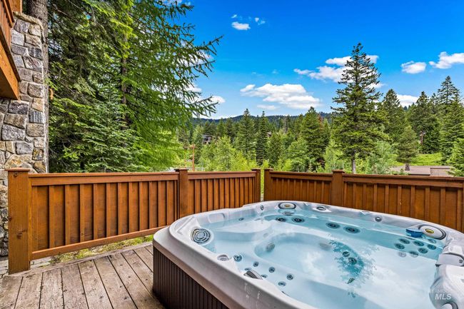 22 Francois Ct, House other with 4 bedrooms, 4 bathrooms and 2 parking in Donnelly ID | Image 46