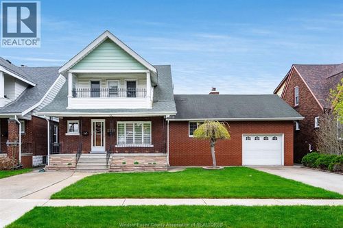 2279 Lillian Ave, Windsor, ON, N8X4B1 | Card Image