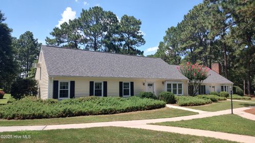 51 Village Green Cir, Southern Pines, NC, 28387-3208 | Card Image