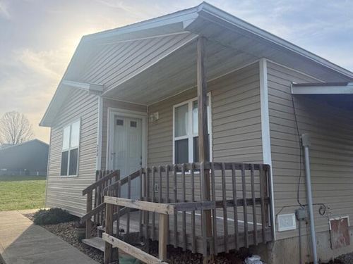 246 Private Road 1778, West Plains, MO, 65775-5526 | Card Image