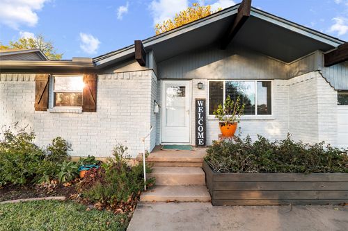 1310 Airline Dr, Grapevine, TX, 76051-5532 | Card Image