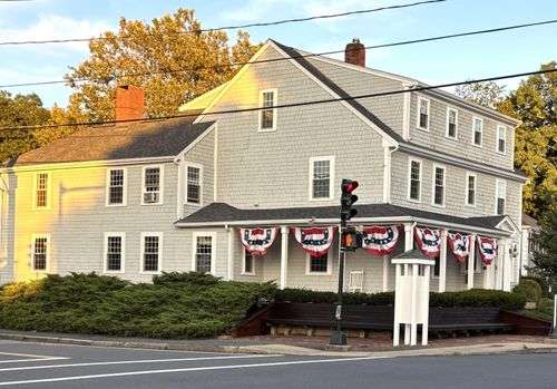 1-133 Route 6a, Sandwich, MA, 02563-2051 | Card Image