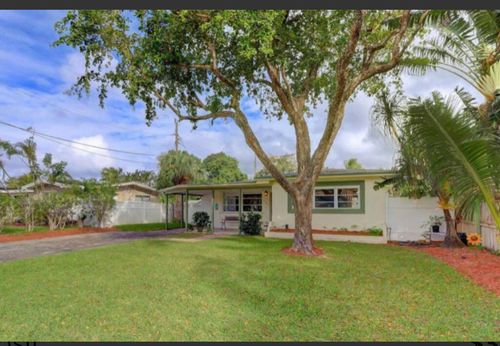 904 Ne 26th Avenue, Pompano Beach, FL, 33062 | Card Image