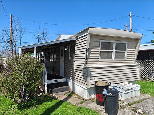 8112 Russell Lane, Cleveland, OH, 44144 | Card Image
