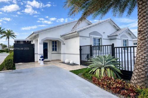 17748 Sw 145th Ave, Miami, FL, 33177-2694 | Card Image