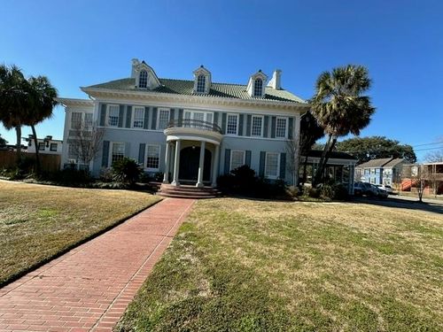 loft-675 N 5th, Beaumont, TX, 77701 | Card Image