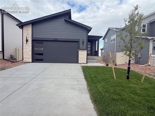 5385 Sidewinder Dr, Colorado Springs, CO, 80925-1556 | Card Image