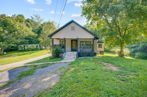 614 Lewis Ln, Church Hill, TN, 37642-6637 | Card Image