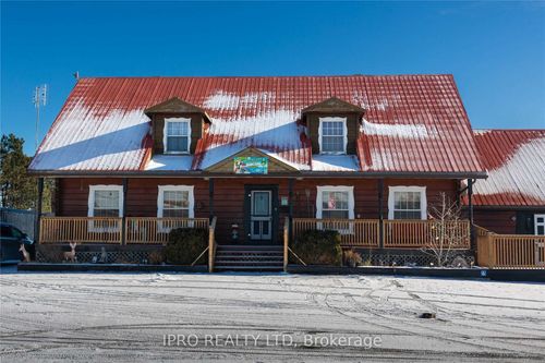 3900 Highway 35 Road, Kawartha Lakes, ON, K0M1G0 | Card Image