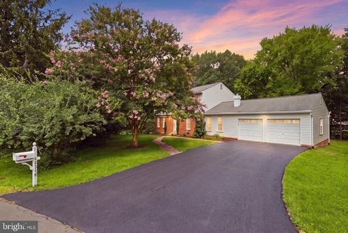 12348 Coleraine Ct, RESTON, VA, 20191-1626 | Card Image