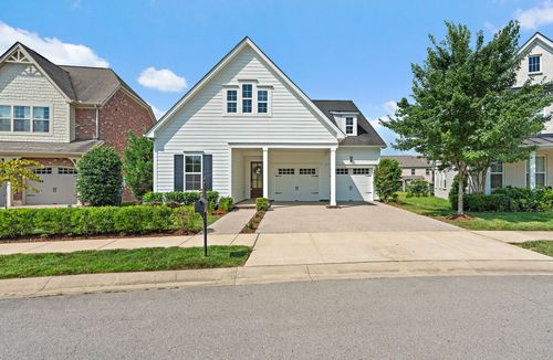 2013 Braun Dr, Franklin, TN, 37064-1717 | Card Image