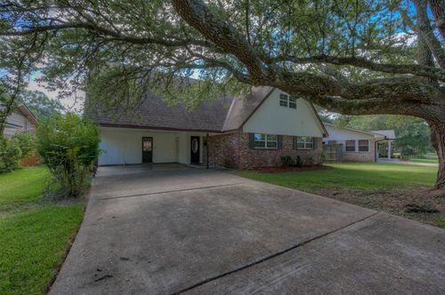 6137 Verona Ln, Shreveport, LA, 71105-4831 | Card Image