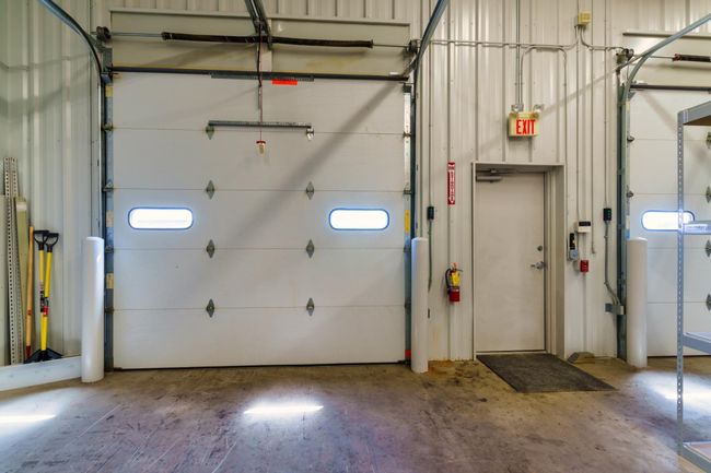 2 12' Overhead Doors.jpeg | Image 25
