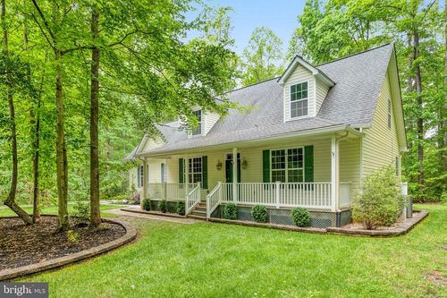 5832 Red Fox Dr, Spotsylvania, VA, 22551-2608 | Card Image
