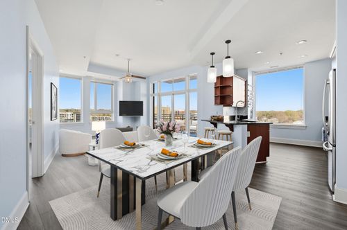 apt-810-400 W North St, Raleigh, NC, 27603-1564 | Card Image