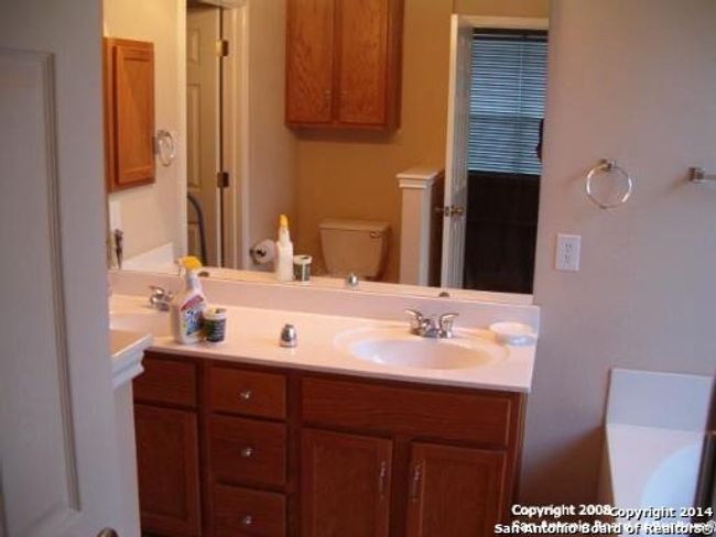 320 Apache Ledge, House other with 3 bedrooms, 2 bathrooms and null parking in Cibolo TX | Image 7