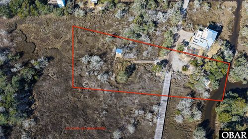 111 Bryant Ln, Ocracoke, NC, 27960 | Card Image