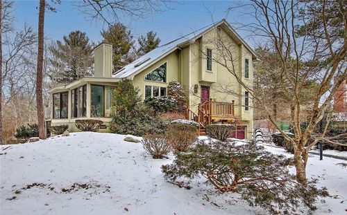 41 Riverview Drive, Westport, MA, 02790 | Card Image