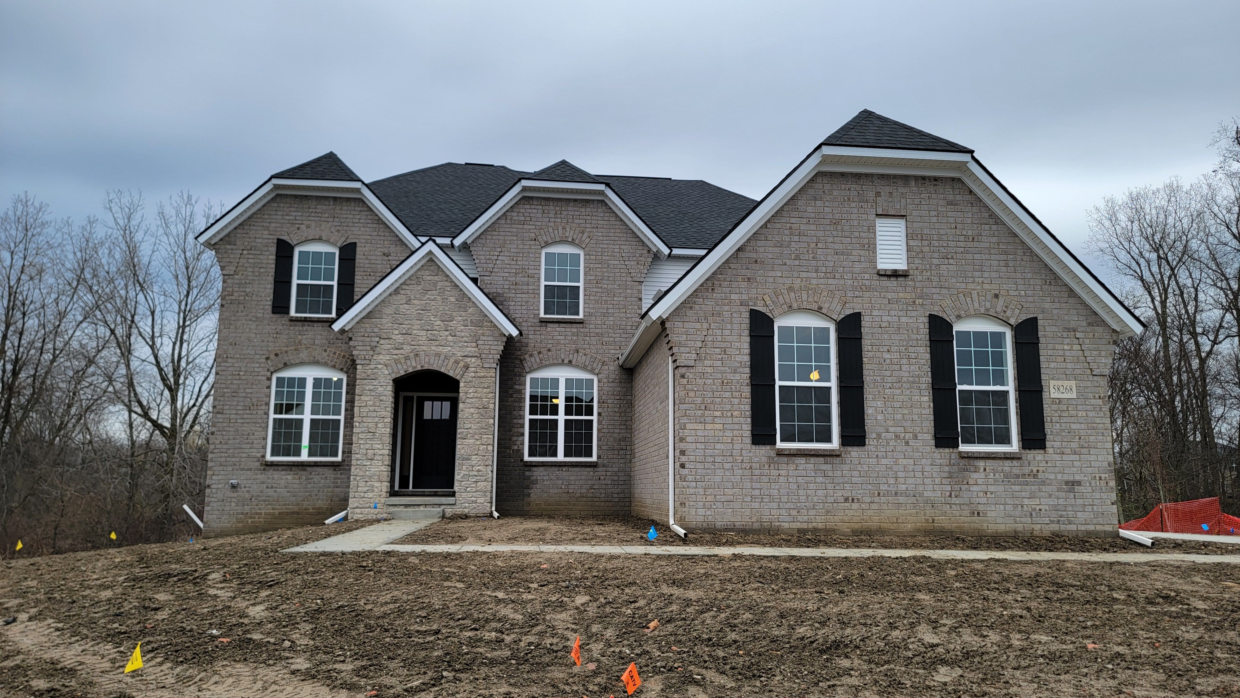 International Dr, South Lyon, MI 48178