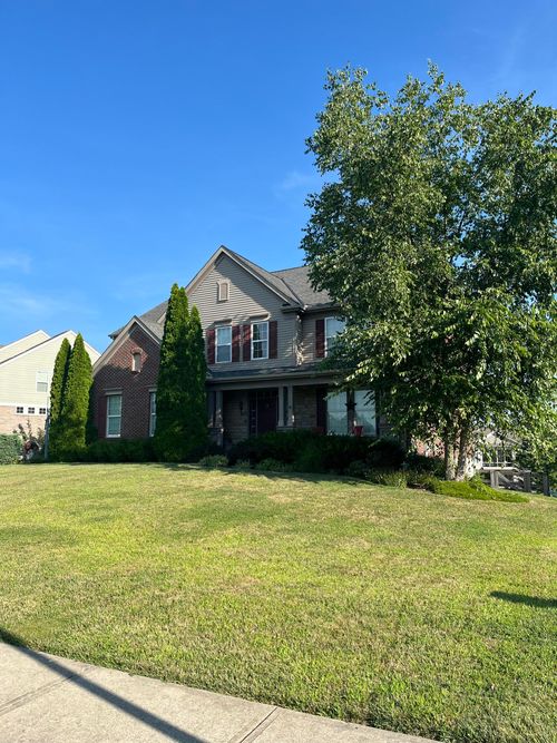 8645 Marais Dr, Union, KY, 41091-8716 | Card Image
