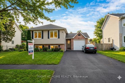 1017 Anna Maria Avenue, Innisfil, ON, L9S1V6 | Card Image