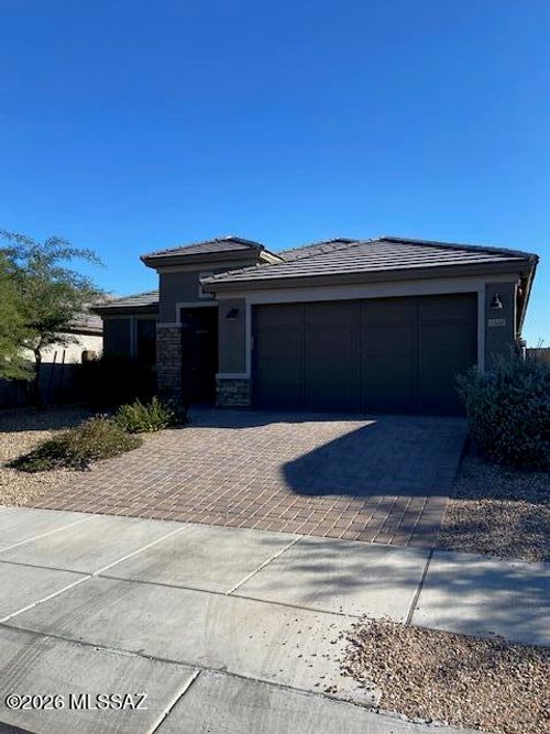 8508 N Movie Pass Trl, Tucson, AZ, 85743-1190 | Card Image