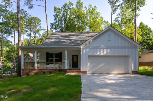 6069 Jones Cir, Sanford, NC, 27332-7309 | Card Image