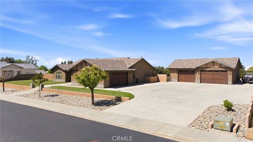 11262 Oakdel Ct, Yucaipa, CA, 92399-9416 | Card Image