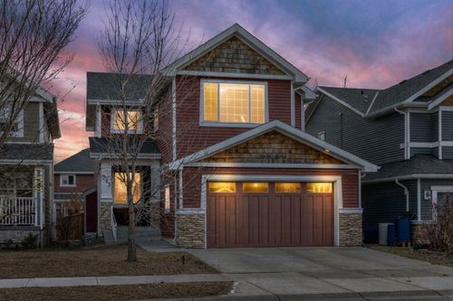 393 River Heights Dr, Cochrane, AB, T4C0H8 | Card Image