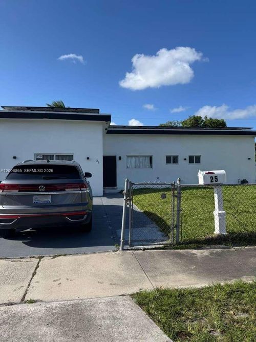 25 Nw 193rd St, Miami Gardens, FL, 33169-3319 | Card Image